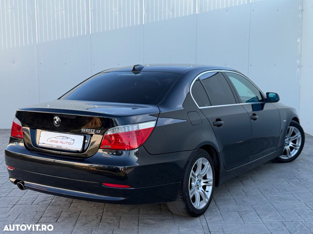 BMW Seria 5 520d - 6