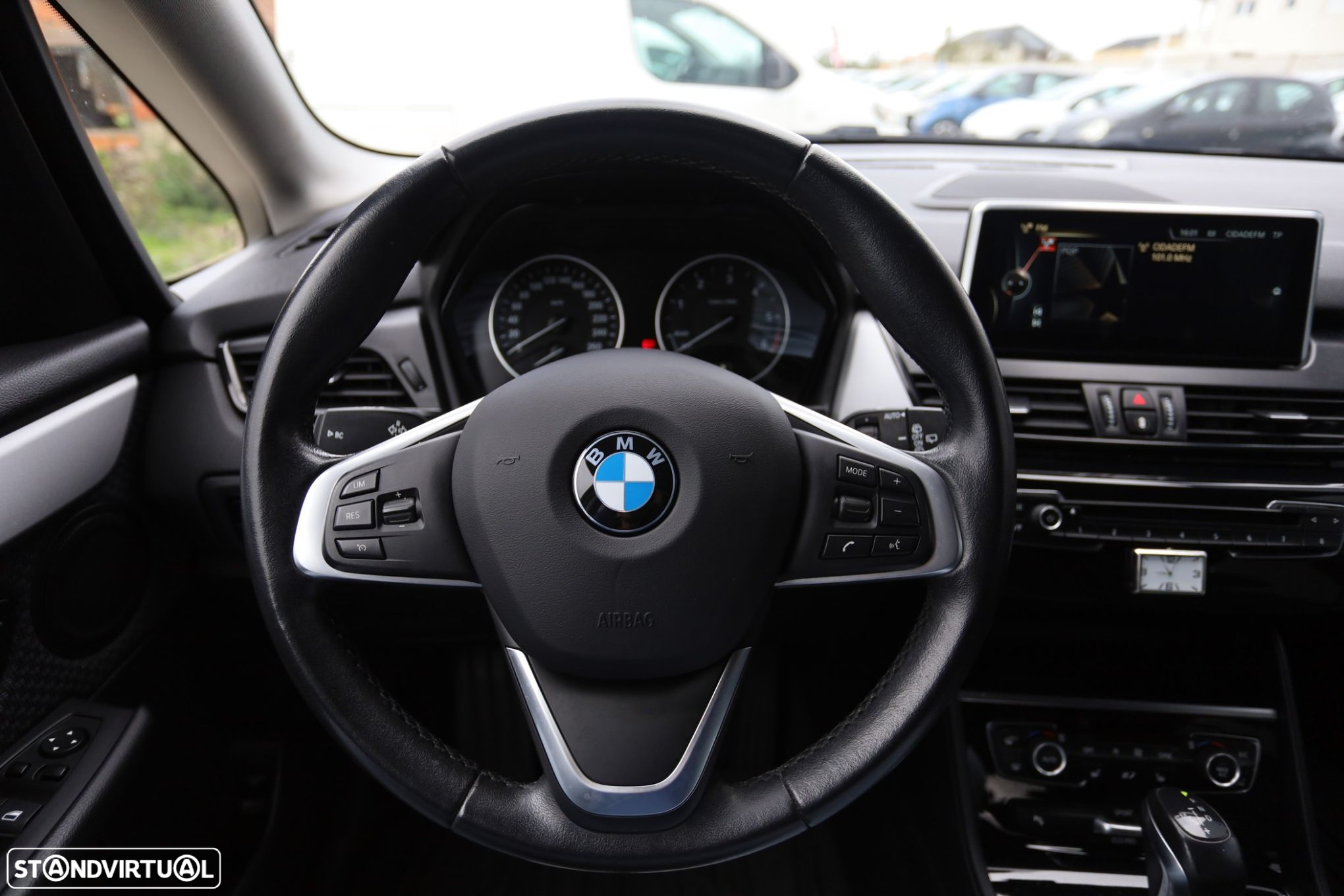 BMW 218 Active Tourer d Line Luxury Auto - 16