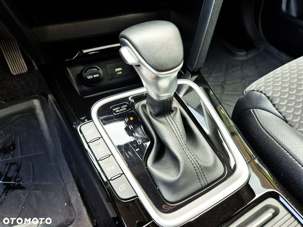 Kia Ceed 1.5 T-GDI Tribute DCT - 38