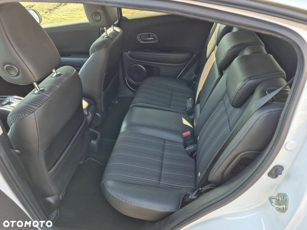 Honda HR-V 1.5 Executive (ADAS) - 11