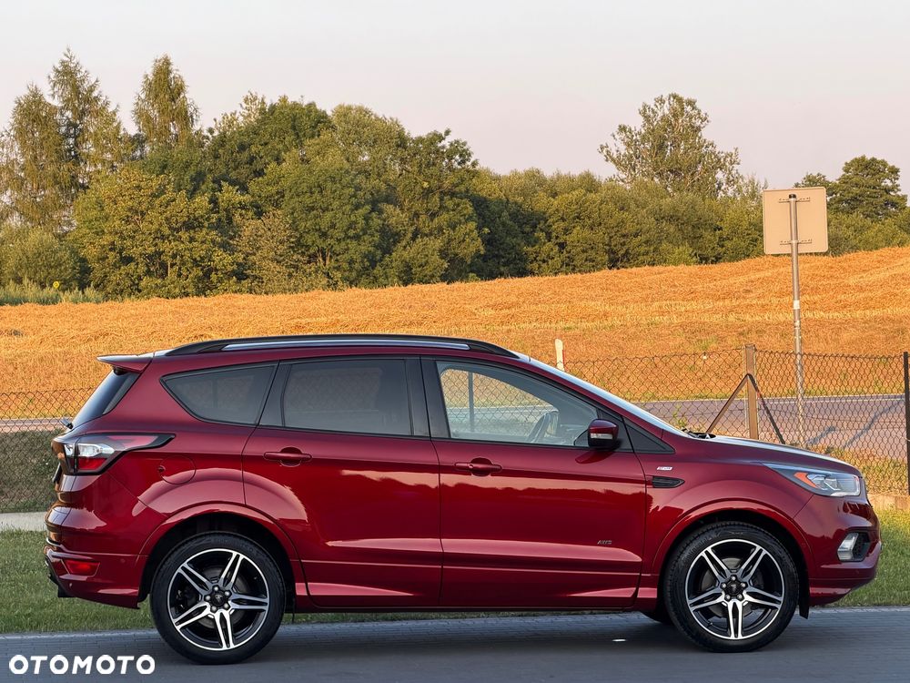 Ford Kuga 2.0 TDCi 4x4 ST-Line - 7