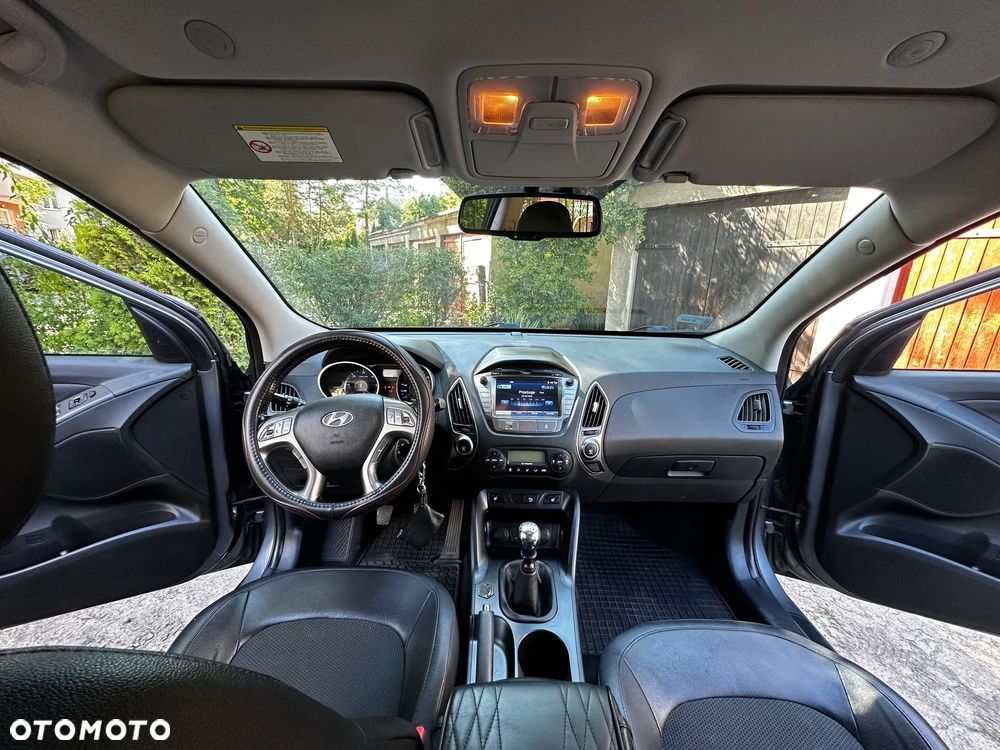Hyundai ix35 1.7 CRDi Premium 2WD - 16