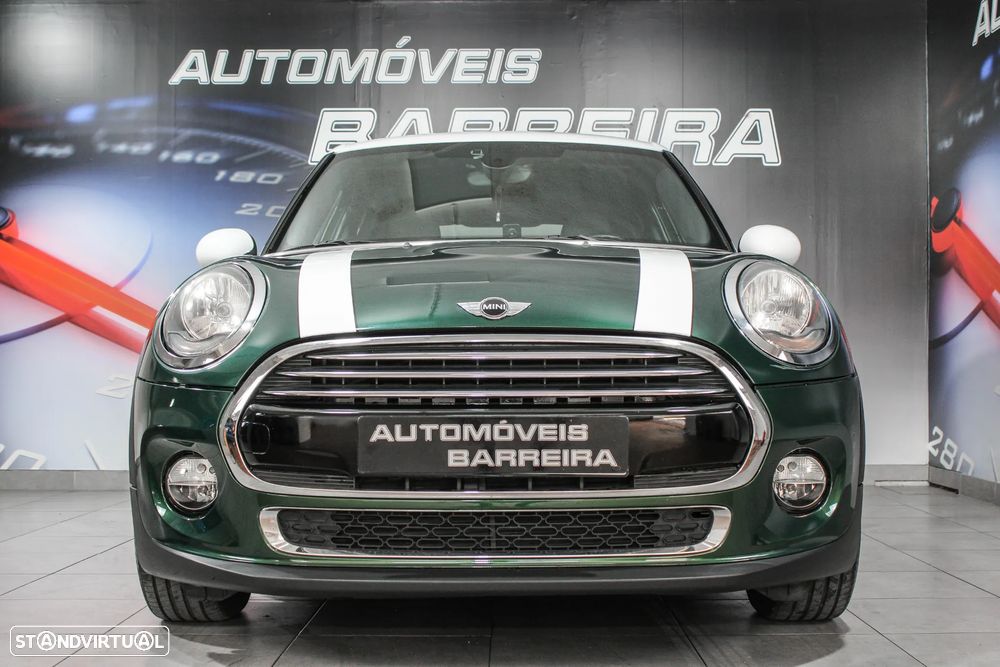 MINI 5 Portas Cooper D - 22