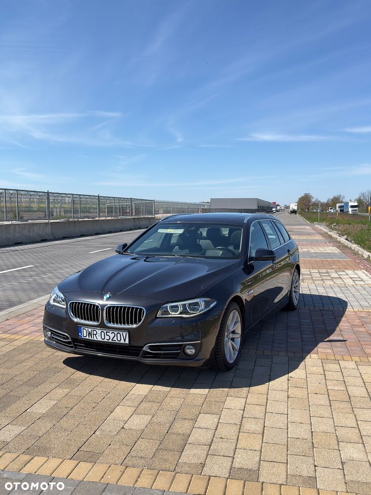 BMW Seria 5 520d Luxury Line - 1