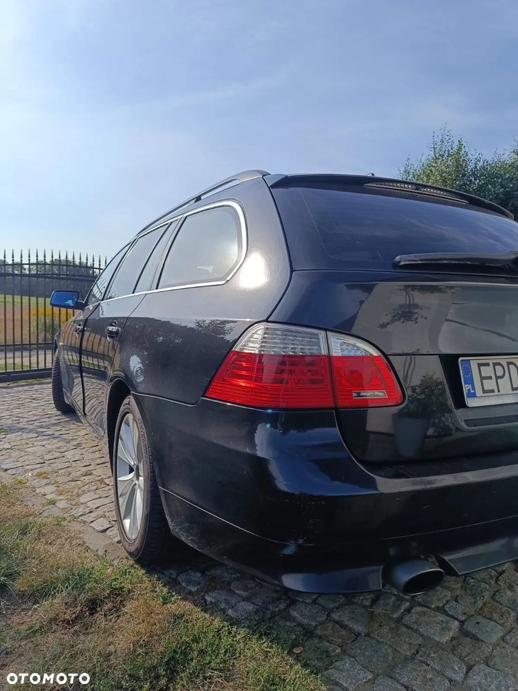 BMW Seria 5 520d - 4