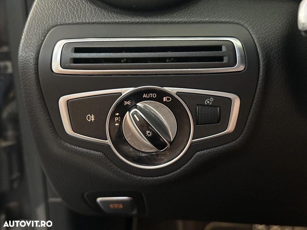 Mercedes-Benz C - 15