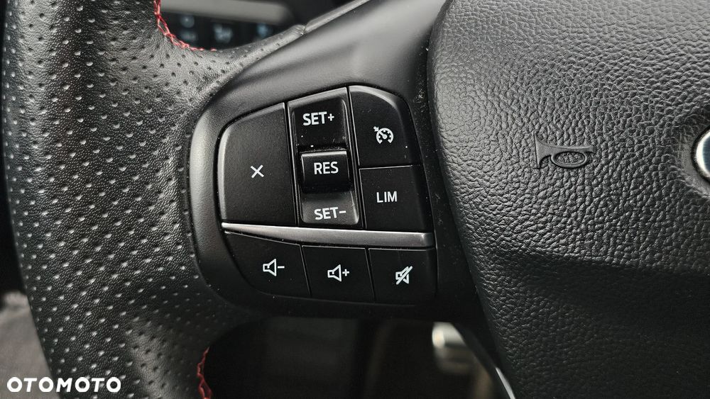 Ford Kuga 1.5 EcoBoost FWD ST-Line ASS GPF - 13