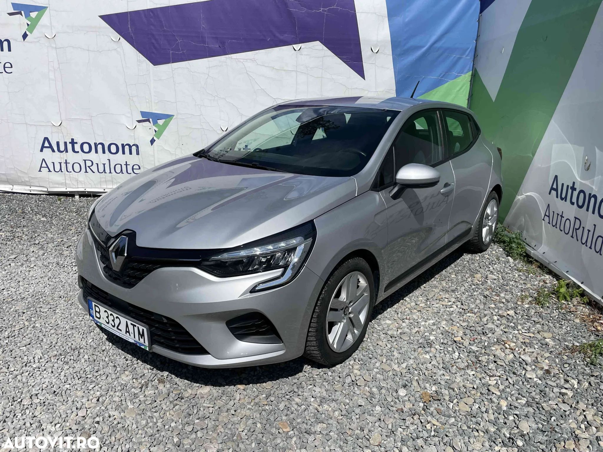 Renault Clio - 1