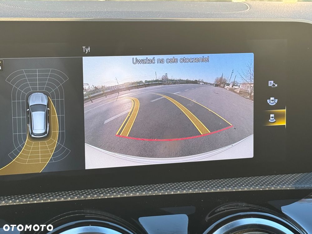 Mercedes-Benz CLA 200 AMG Line 7G-DCT - 18