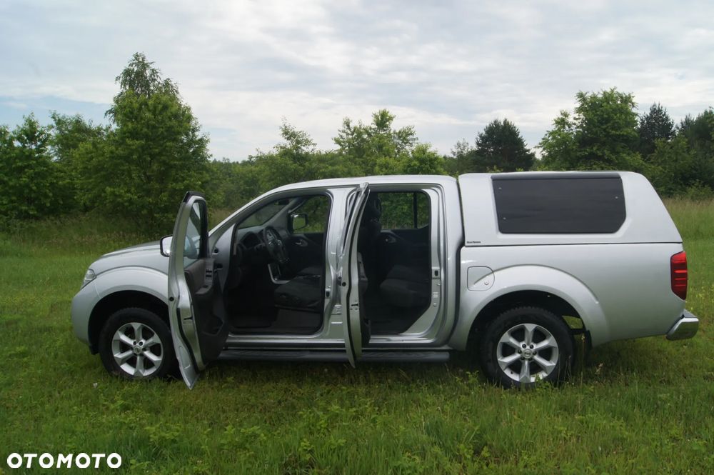 Nissan Navara 2.5 D SE Long EU5 - 8