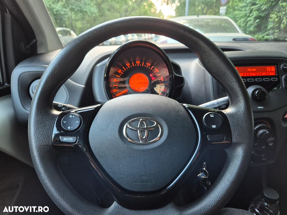 Toyota Aygo 1.0 VVY-I 5 usi X - 21