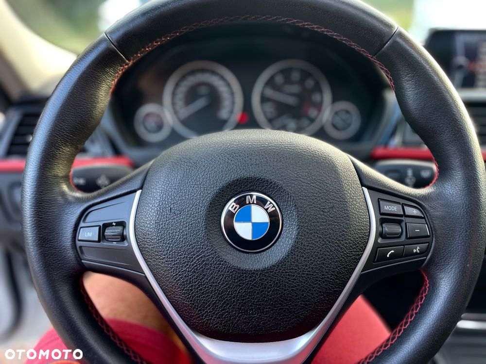BMW Seria 3 318d DPF Edition Sport - 17