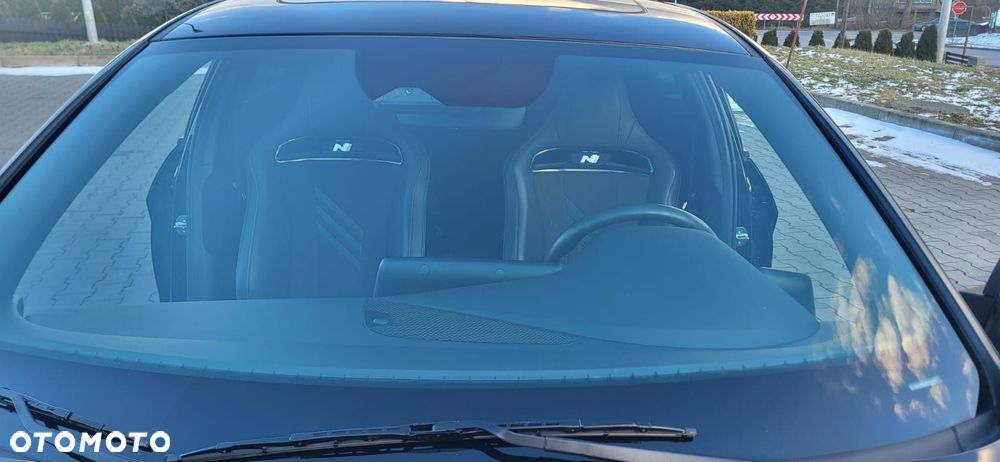 Hyundai Elantra - 9