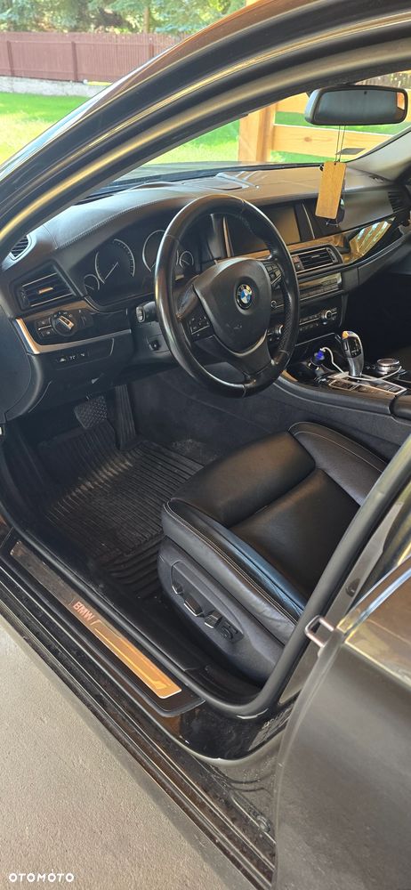 BMW Seria 5 530d xDrive - 19