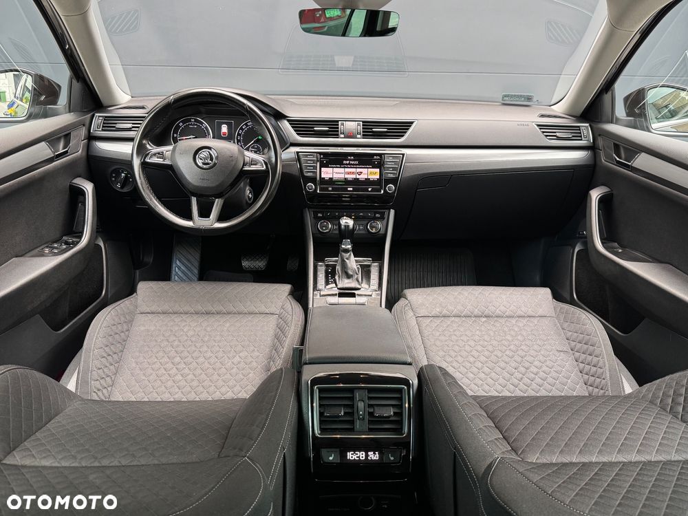 Skoda Superb 2.0 TDI Style DSG - 9
