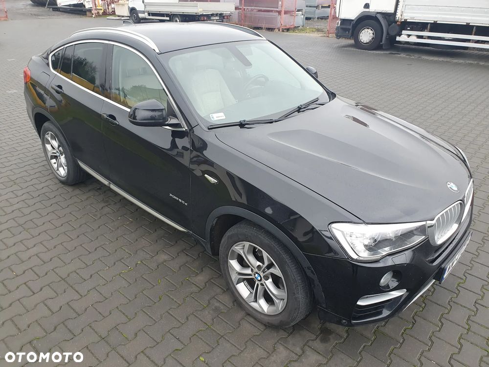 BMW X4 xDrive20d - 16