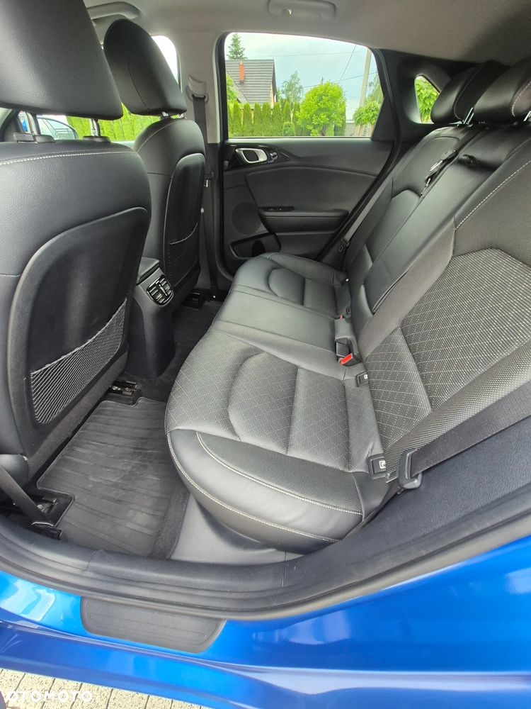 Kia Ceed 1.4 T-GDI L Business Line Plus - 21