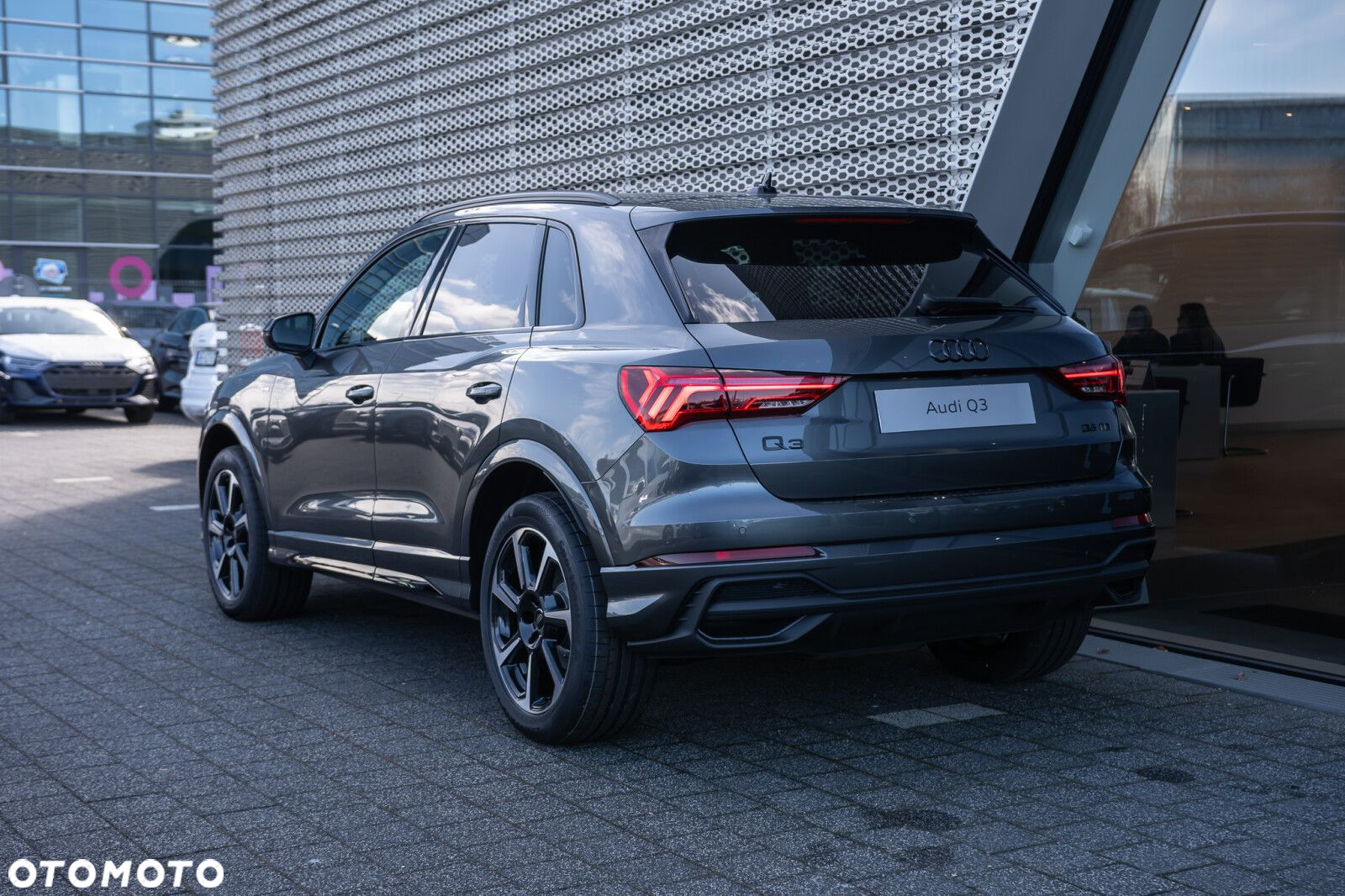 Audi Q3 - 4
