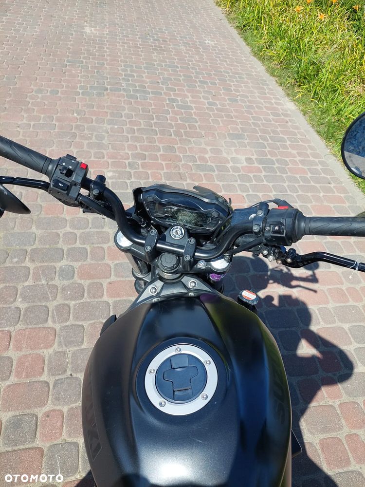 Suzuki SV - 16