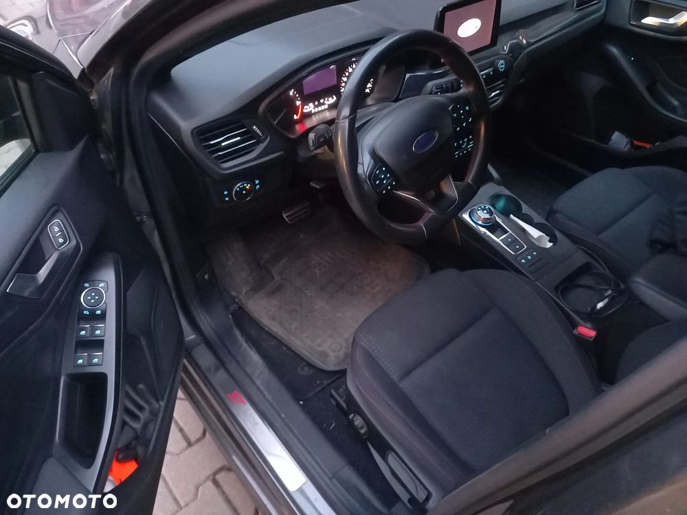Ford Focus - 6