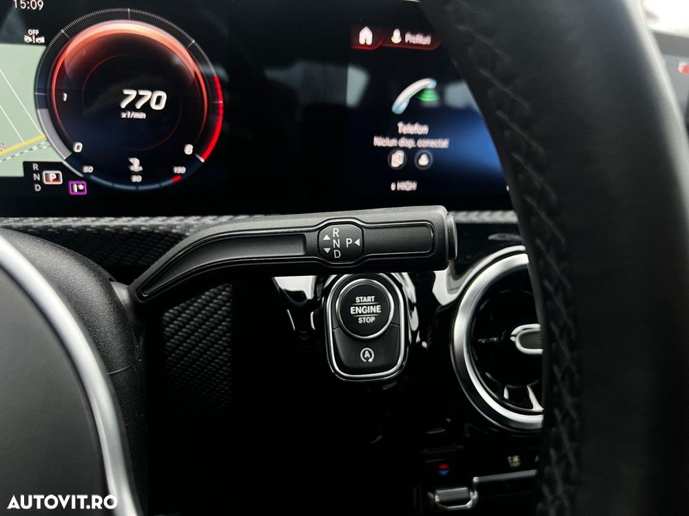 Mercedes-Benz CLA 180 d 8G-DCT - 28