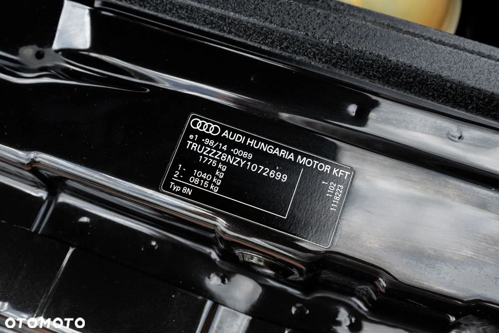 Audi TT Roadster 1.8T Quattro - 37