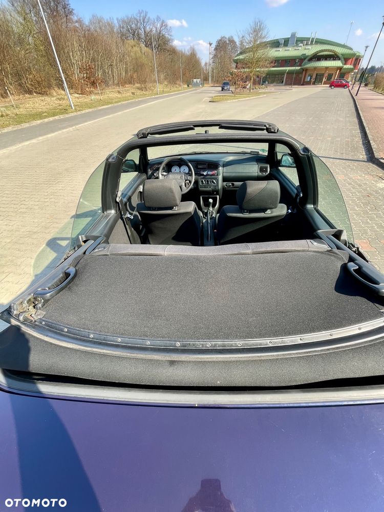 Volkswagen Golf 1.8 GL - 6