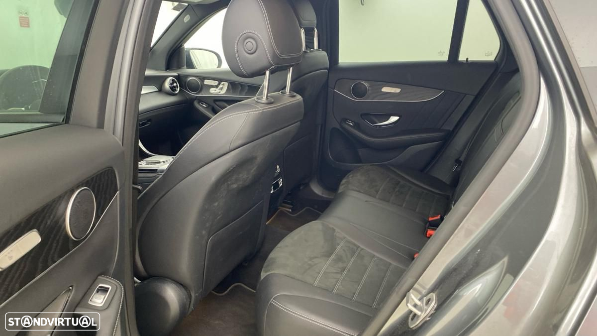 Mercedes-Benz GLC 300 de 4Matic - 4