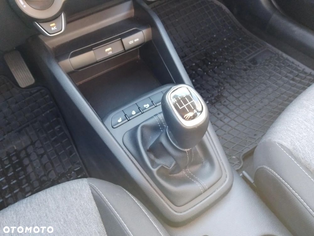 Kia Stonic 1.0 T-GDI M - 21