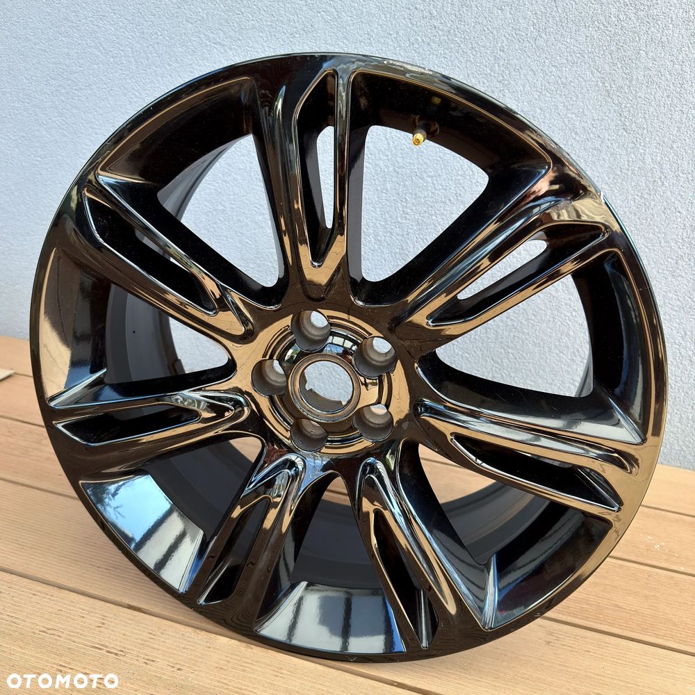 Felga Range Rover Velar 20 cali - 2