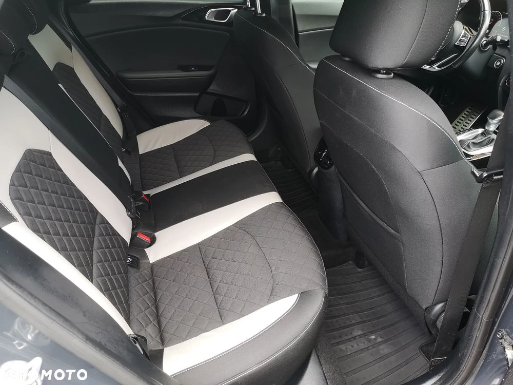Kia Ceed 1.6 CRDi SCR GT-Line DCT - 34