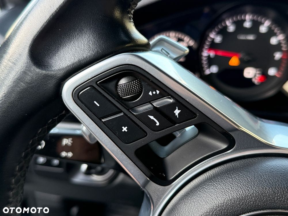 Porsche Cayenne Platinum Edition - 22