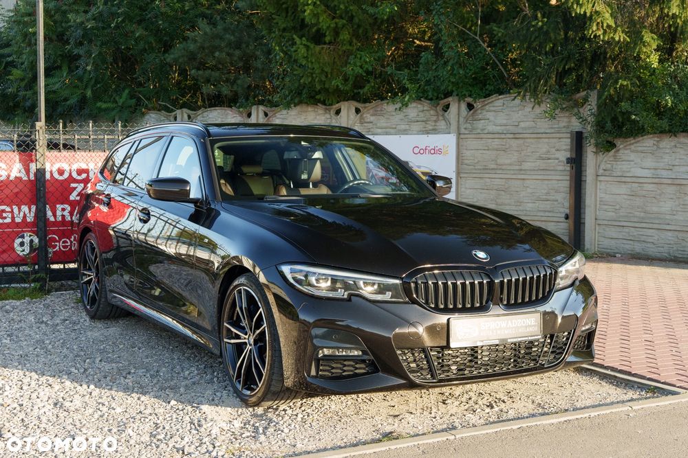 BMW Seria 3 320i Edition M Sport Shadow - 40