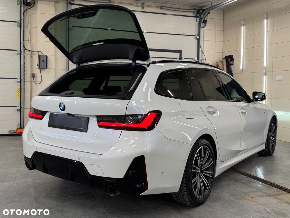 BMW Seria 3 320d xDrive M Sport Sport - 25