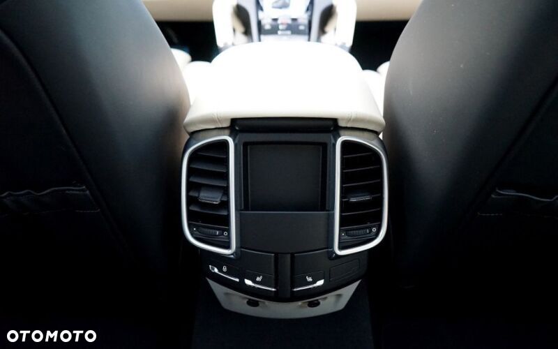 Porsche Cayenne S Diesel - 13