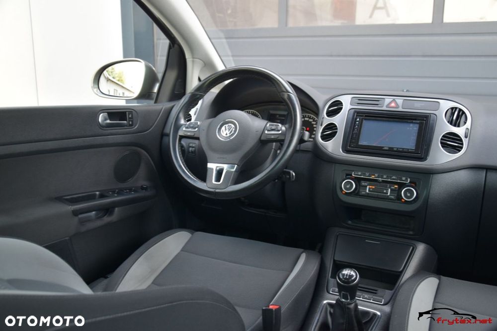 Volkswagen Golf Plus - 23