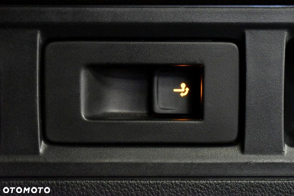 Skoda Octavia 2.0 TSI 4x4 Scout DSG - 27