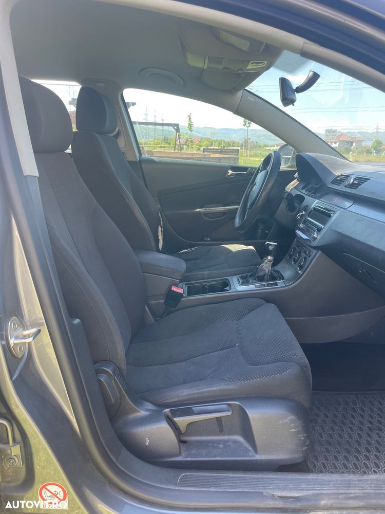 Volkswagen Passat 1.9 TDI Comfortline - 7