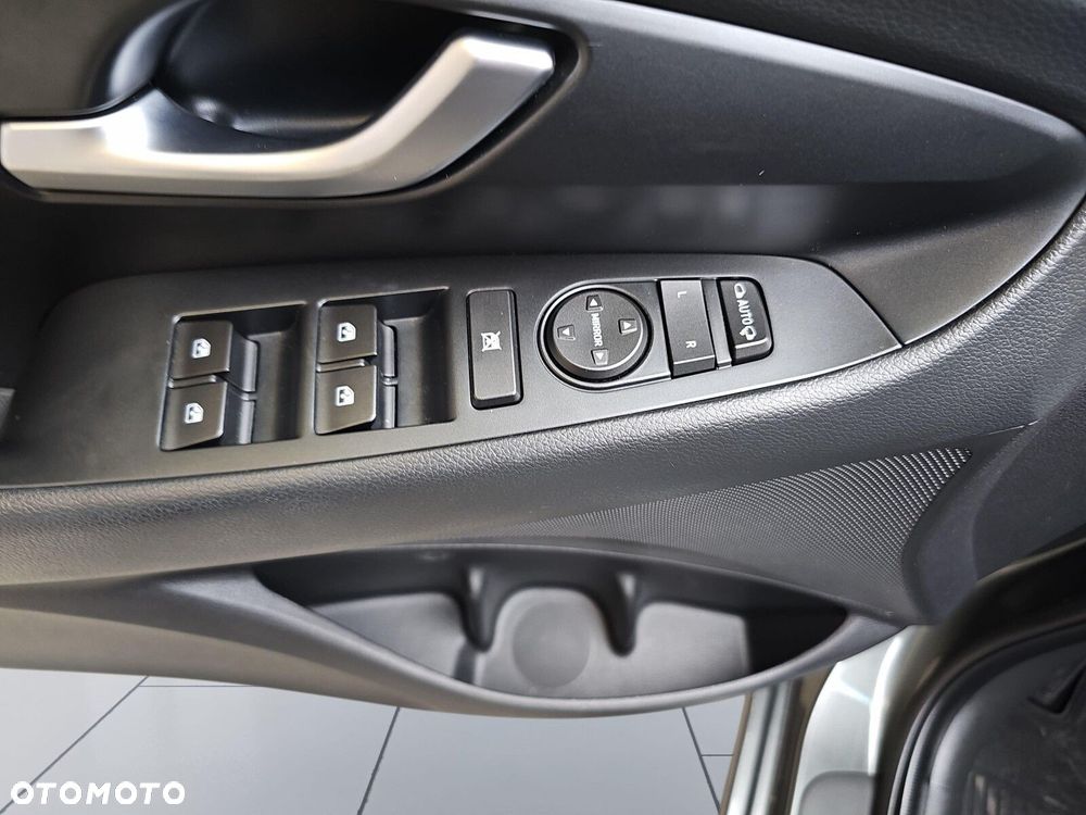 Hyundai i30 1.5 T-GDI 48V Comfort DCT - 18