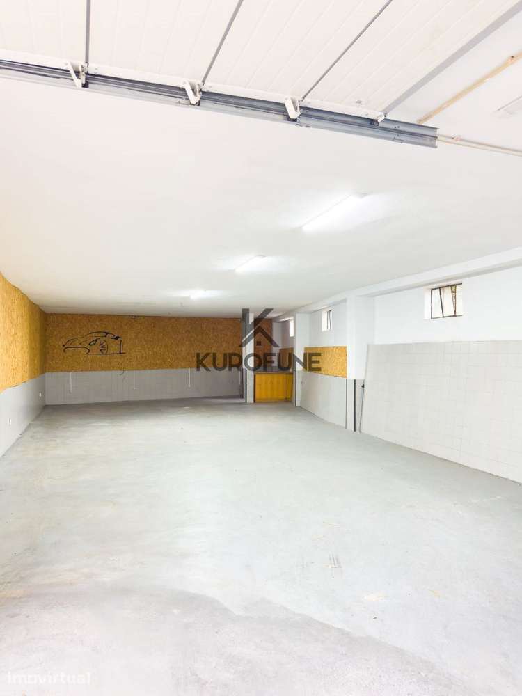 ARMAZÉM EM VALONGO 140M2
