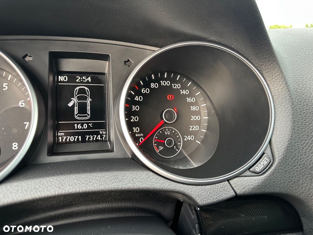 Volkswagen Golf 1.4 TSI Team - 24