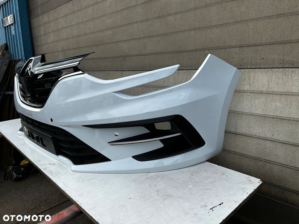 RENAULT MEGANE IV 4 LIFT ZDERZAK PRZOD PRZEDNI - 3