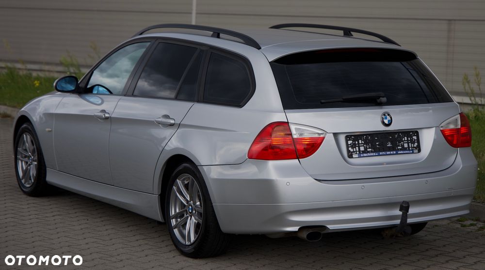 BMW Seria 3 - 38