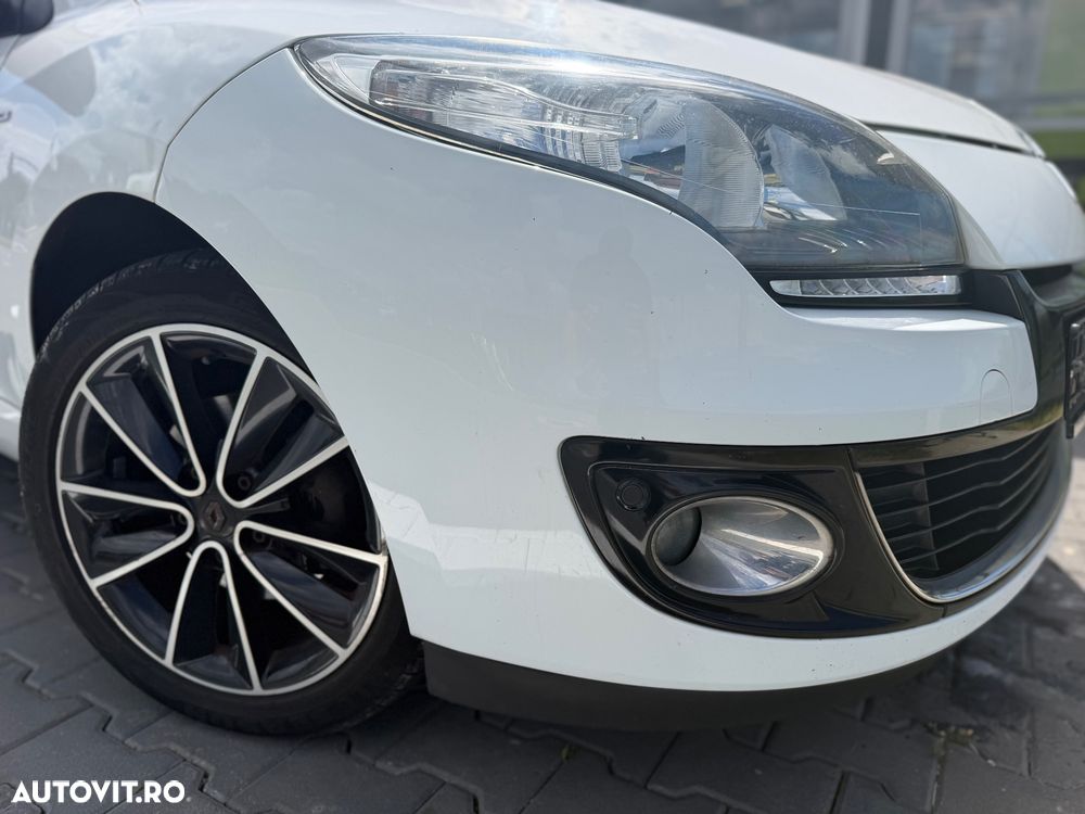 Renault Megane ENERGY dCi 110 Start & Stop Bose Edition - 11