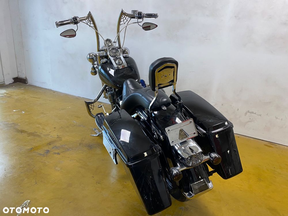 Harley-Davidson Softail Heritage Classic - 9