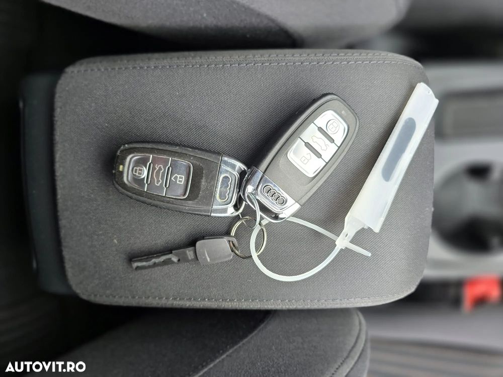 Audi A4 Avant 2.0 TDI e DPF Ambiente - 13