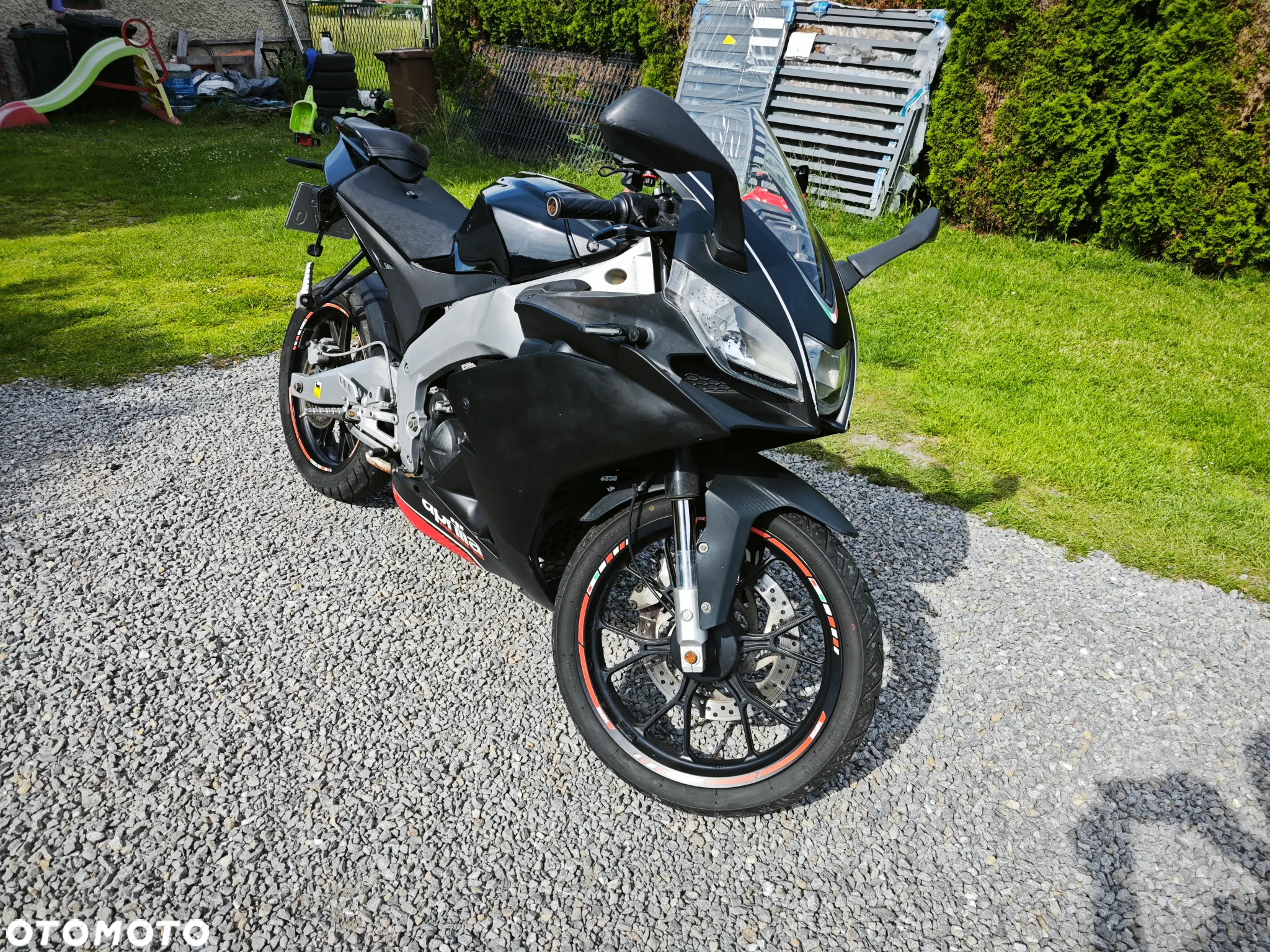 Aprilia RS - 7