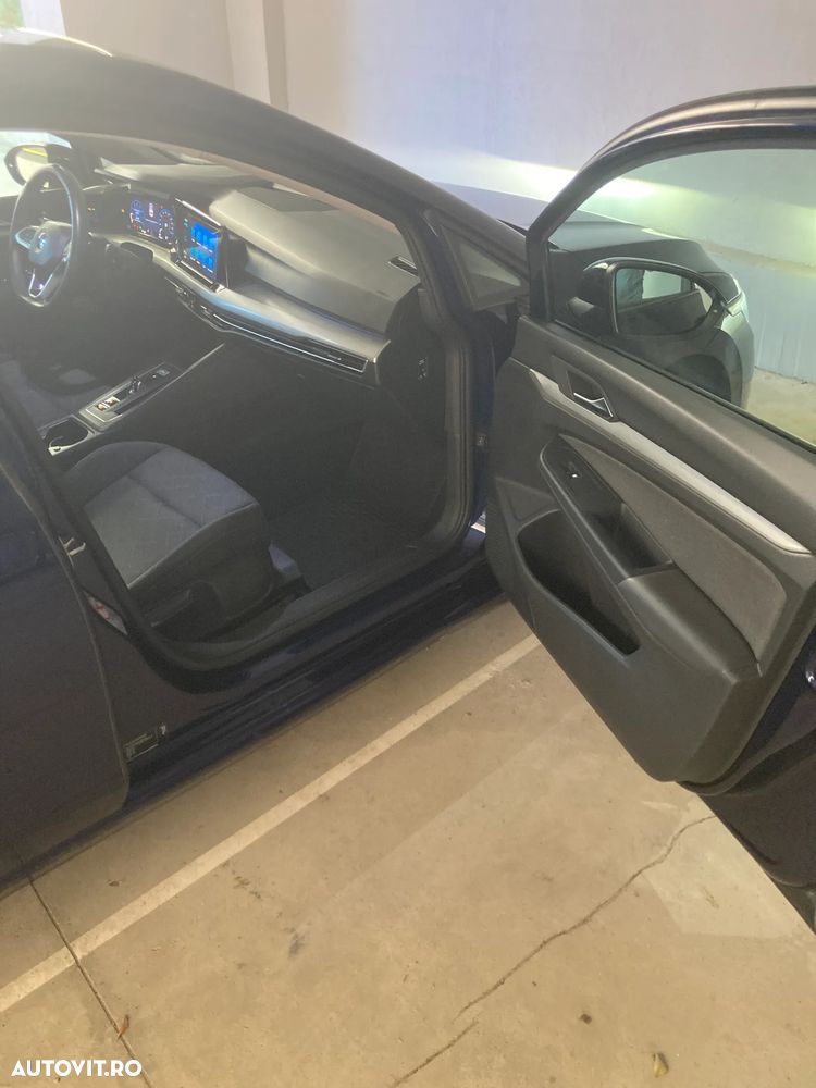 Volkswagen Golf 1.5 eTSI ACT DSG MHEV Life - 16