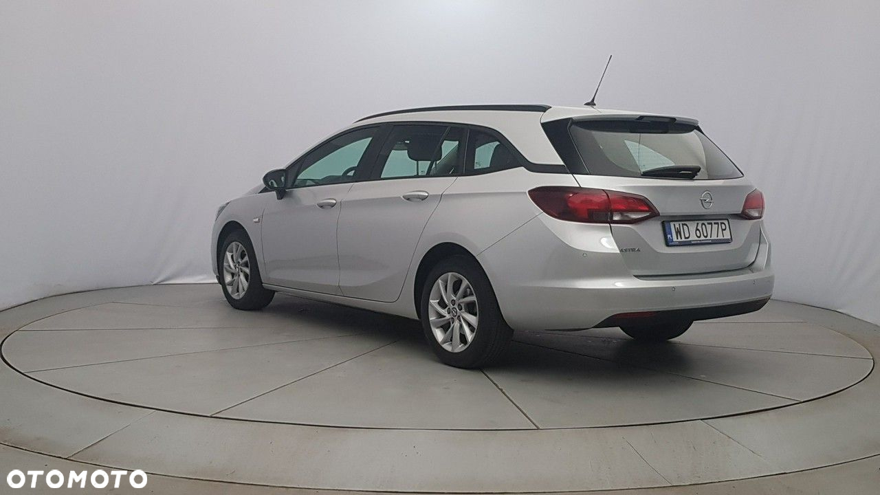 Opel Astra - 5