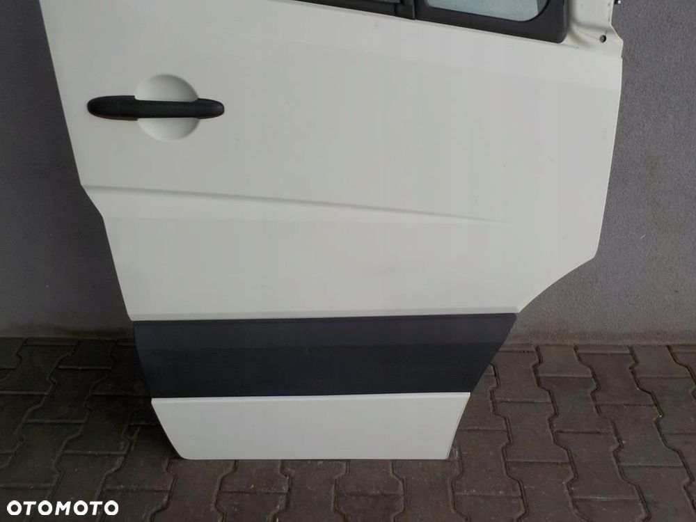 VW CRAFTER SPRINTER 906 DRZWI PRAWE PRZÓD PASAŻERA - 2